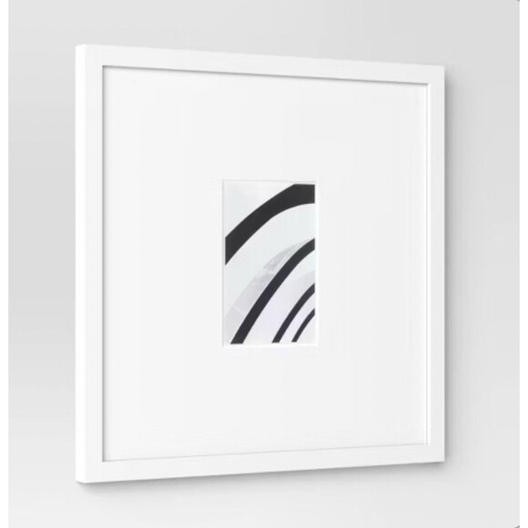 Threshold 15x15 Square Picture Frame Matted to 4x6 Photo White NEW - Picture 3 of 6